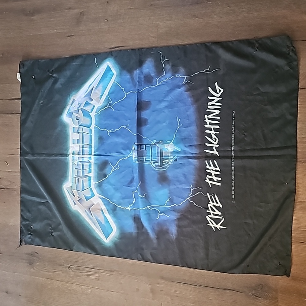 Vintage 1994 Metallica ride the lightning large wall tapestry
